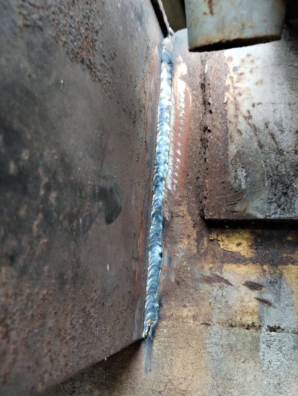 Close-up weld repair